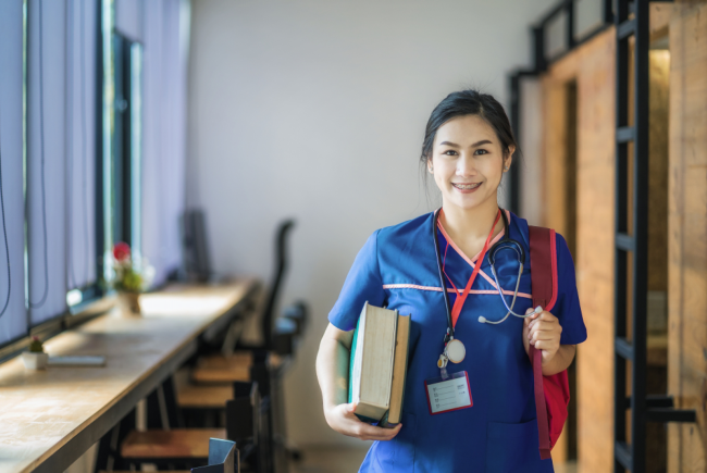 navigating-the-right-nursing-certificate-programs